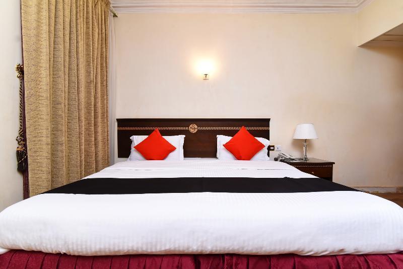 Capital O 419 Al Safeer Hotel Riyadh Bagian luar foto